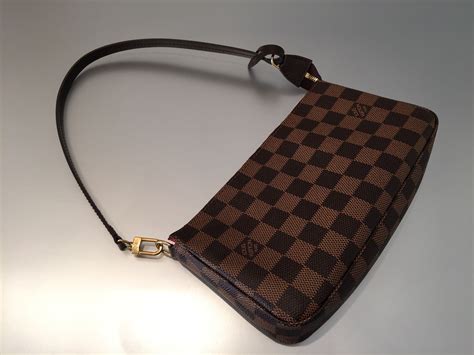 louis vuitton pochette accessoires nm second hand